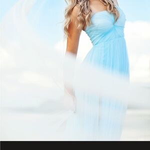 WINDSOR | light blue flowy dress in size small